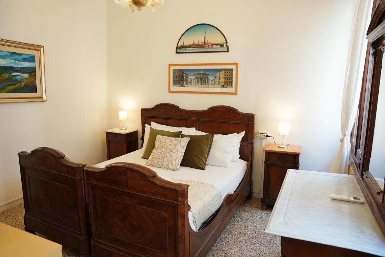 Ca' Alle Gondolette Venedig Exteriör bild